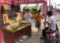 Warga Antusias Ikuti Gerakan Pangan Murah di Polsek Kronjo
