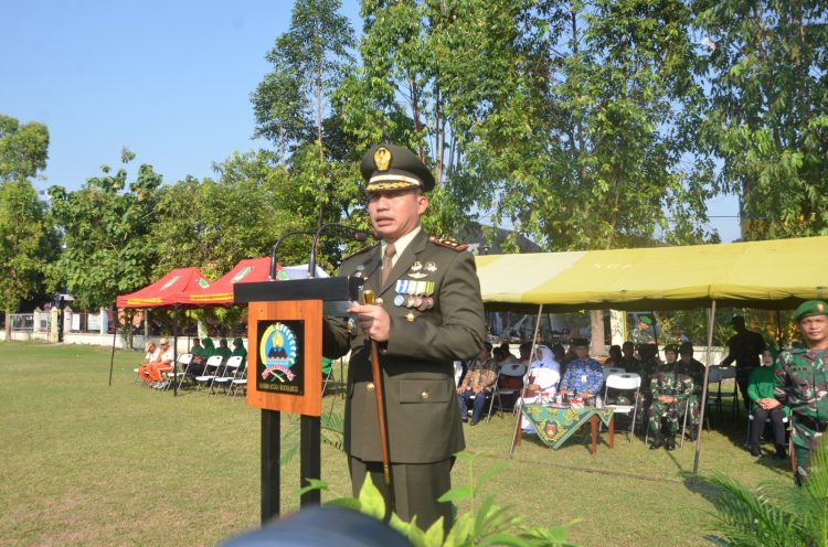 Satgas TMMD Reguler Ke-125 Kodim 0735/Surakarta Gelar Upacara Peringatan HUT Kemerdekaan RI Ke-80 Tahun 2025