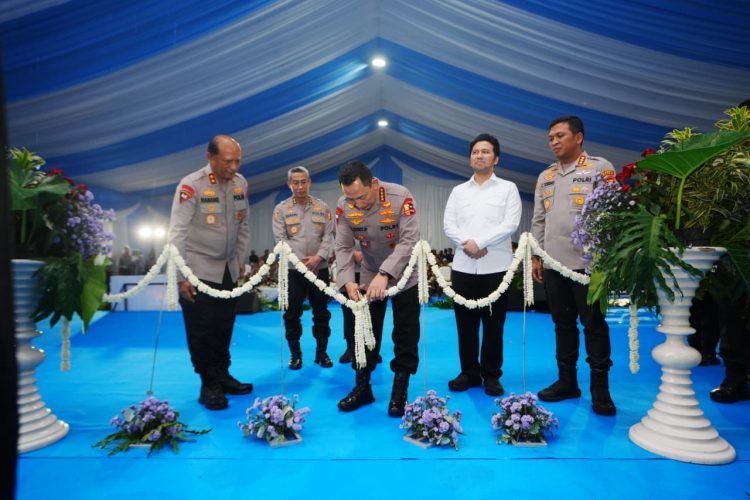 Hadiri Groundbreaking di Sidoarjo, Kapolri Sebut Polri Sudah Miliki 458 SPPG 