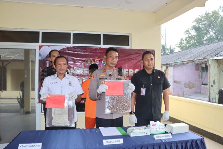 Pasutri Disiram Cairan Kimia oleh Tetangga, Terduga Pelaku Diamankan Polsek Kronjo Polresta Tangerang