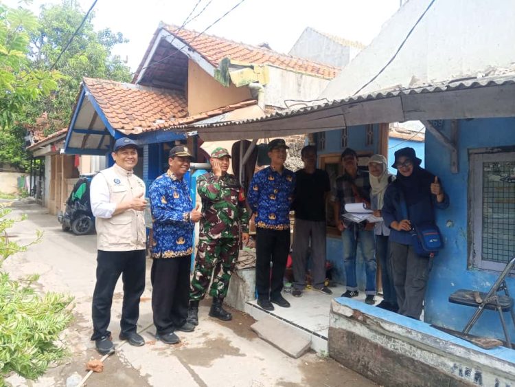 Babinsa Kesenden Dampingi Monev Disperkim Jabar Program Rutilahu 2025