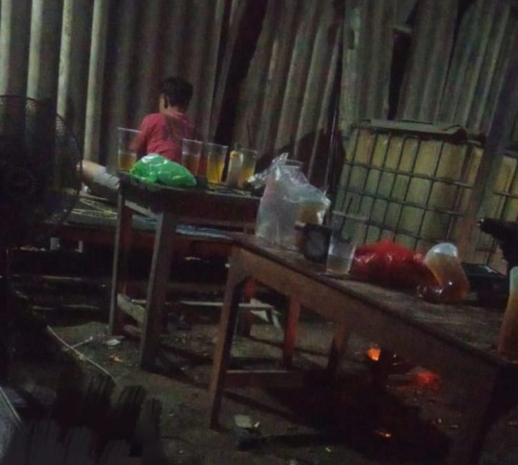 Virall di temukan Gudang Penimbunan Solar.legal di Demak milik Sarwo diduga setor ke oknum anggota polres Demak