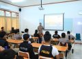 Kadiv Humas Beri Motivasi dan Pemahaman Tugas Kepolisian Pada Siswa Labschool Kebayoran