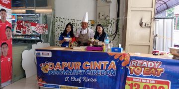 “Semangkuk Sup, Sejuta Cinta: Dapur Cinta Dan Chef Rieza untuk Nenek Tasmi”