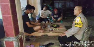 Bripka Reza Fajar A Sambangi Rumah Warga Bojong, Ajak Jaga Kamtibmas
