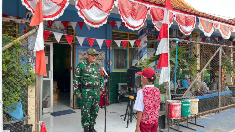 Babinsa Argasunya Jadi Pembina Upacara di SDN Kedung Krisik, Ingatkan Siswa Hindari Perundungan