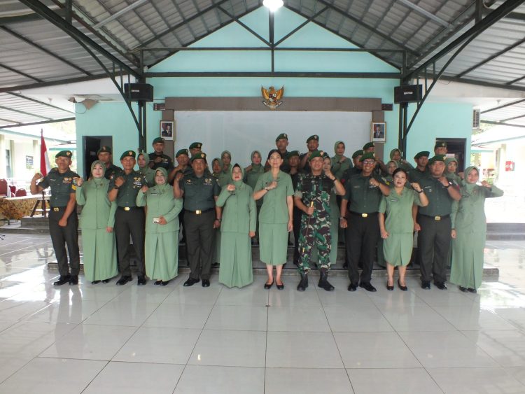 Komandan Kodim 0614/Kota Cirebon Lantik 23 Prajurit Naik Pangkat