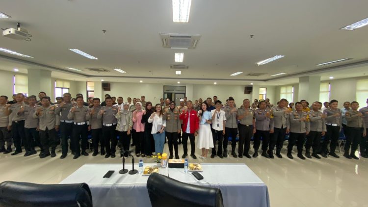 Pelatihan Public Speaking Jadi Langkah Polres Metro Bekasi Kota Bangun Citra Positif