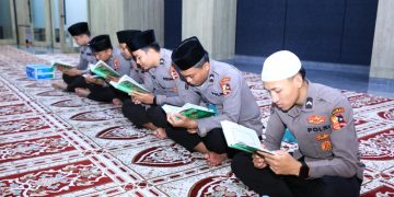 Jumat Berkah, Divisi Humas Polri Gelar Khataman dan Doa Bersama