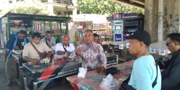 SMSI Kabupaten Cirebon Gelar Jumat Berkah: Makan Bersama Puluhan Wartawan, Sambil Diskusi Isu Terkini