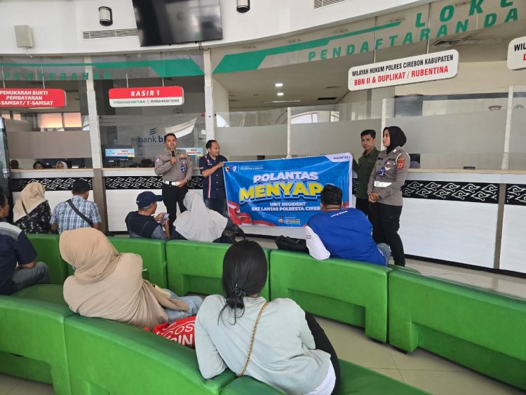Polantas Menyapa Tingkatkan Pelayanan Publik, Samsat Kabupaten Cirebon Memberikan Layanan Terbaik Di Wilayah Hukum Polresta Cirebon