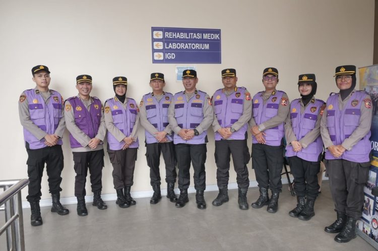 POLRI LANJUTKAN PENDAMPINGAN PSIKOSOSIAL DAN PEMULIHAN PASCA LEDAKAN SMAN 72 JAKARTA UTARA