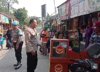 Ciptakan Kondisi Aman Babinsa dan Bhabinkamtibmas Patroli Bersama