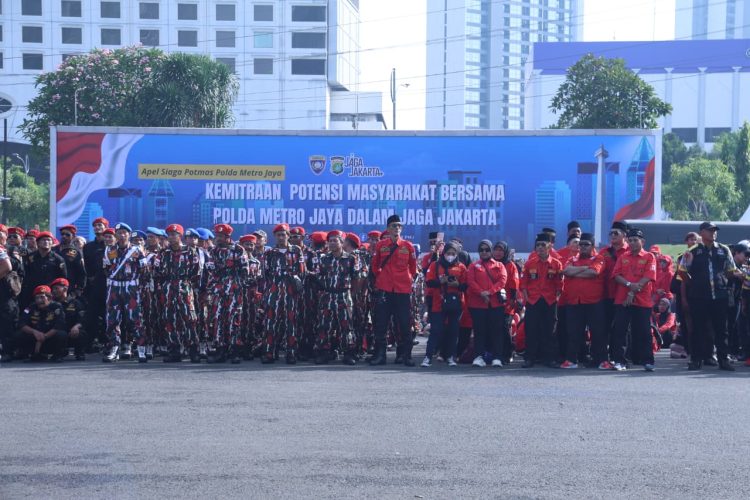 Kapolda Metro Jaya Pimpin Apel Siaga Potmas: Perkuat Sinergi Jaga Kamtibmas Jakarta