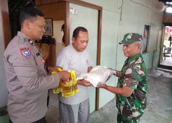 Sinergitas Tiga Pilar, berikan bantuan kepada warga yang kesusahan