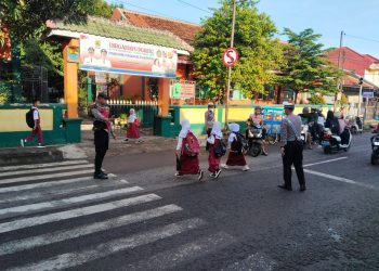 Polresta Cirebon Pelaksanaan Gatur Pagi Siang Sore Serentak dan Masif